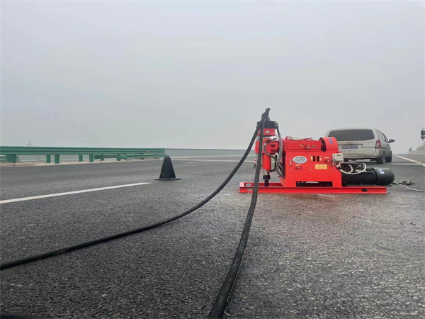 越城马路路基路面开裂下沉注浆加固灌浆